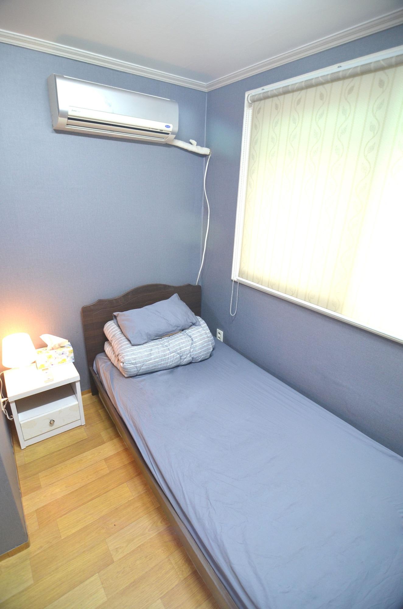 Kimchee Hongdae Guesthouse Seoul Exterior photo